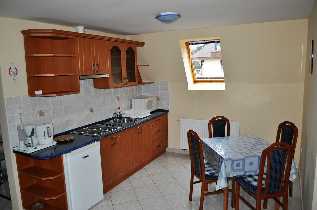 Katalin Apartmanház Zalakaros Exterior foto