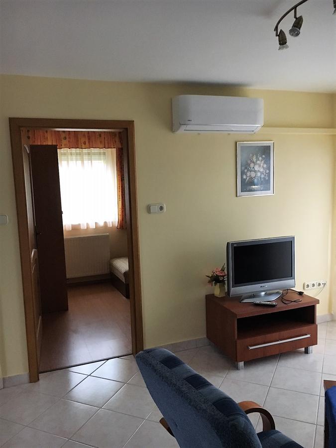 Katalin Apartmanház Zalakaros Exterior foto